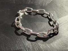 Rectangle link unisex  bracelet in silver.